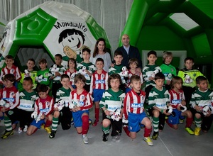 Atlético de Madrid y Sporting de Portugal en el Mundialito 2013 jugado en Portugal 